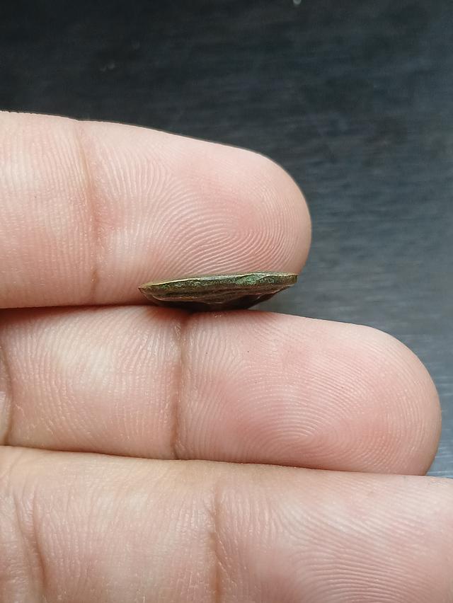 หลวงพ่อเงินพิมพ์จอบเล็ก รูปที่ 5