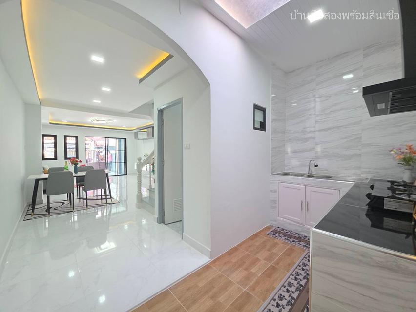 หมู่บ้านเคซี 8 ไทยรามัญ 12