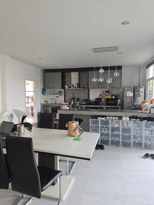 🐾 เอาใจคนรักสัตว์! ให้เช่าบ้าน 2 ชั้น 5 ห้องนอน พื้นที่กว้าง 100 ตรว. 25,000.-/เดือน 🔑 9