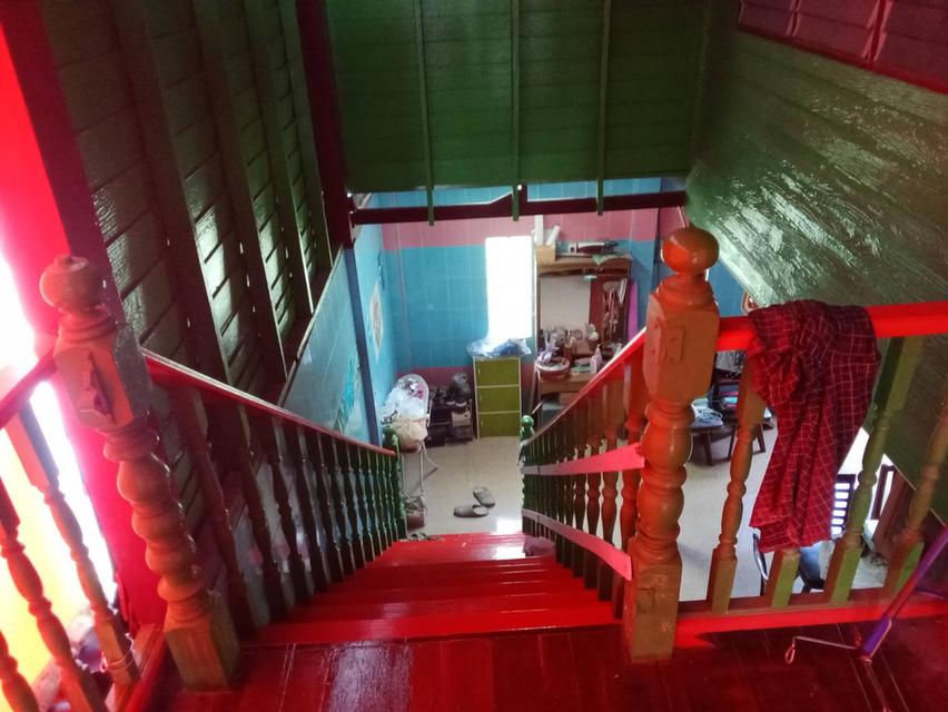 บ้านพร้อมที่ดิน 18