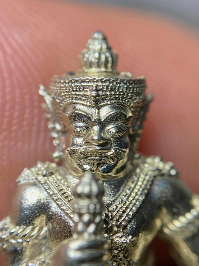 ท้าวเวสสุวรรณ รุ่น2 เนื้ออัลปาก้า เลขโค๊ต99 วัดพระศรีมหาธาตุ(วัดใหม่) จ.พิษณุโลก (รับประกันทุกกรณี)