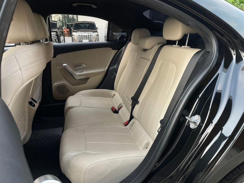 BENZ A-CLASS A200 PROGRESSIVE ปี2018