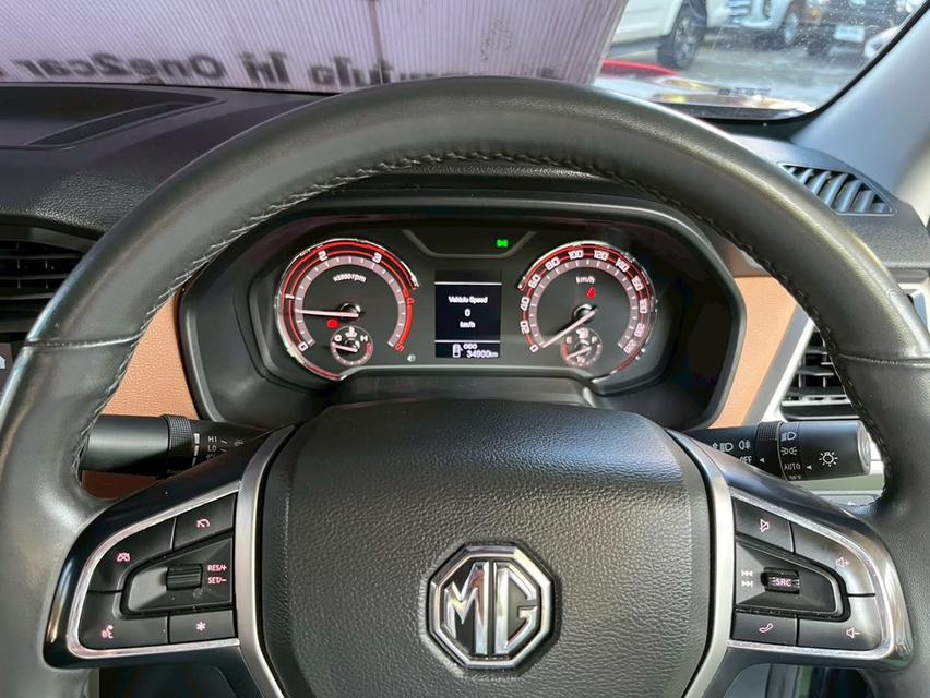 MG Extender  Giant Cab Grand X เครื่อง 2.0cc.ปี2022 ไมล์แท้ 34,xxx กม. เครื่องดีเซล เกียร์ธรรมดา  4