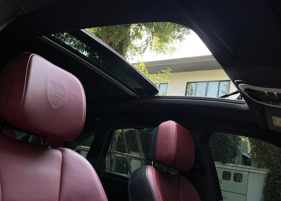 Porsche MACAN 2.0 4WD SUV 10