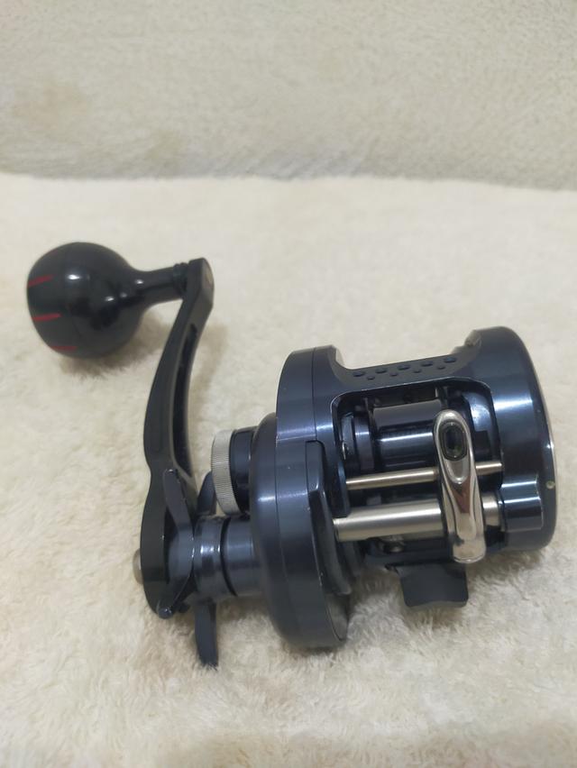 รอกตกปลา Shimano  10