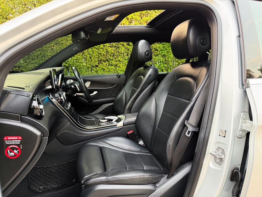 Benz GLC250d AMG Dynamic 4matic ปี 2018 Top สุด Facelift ดีเซลล้วน เจ้าของเดียว หลังคา รูปที่ 11