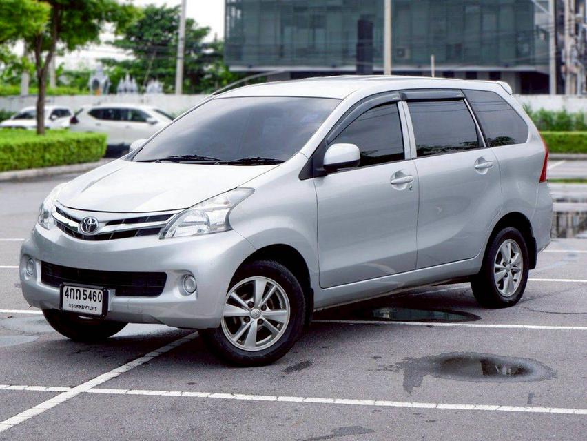Toyota Avanza 1.5 E เกียร์ Auto สีบอร์นเทา ปี 2014 10