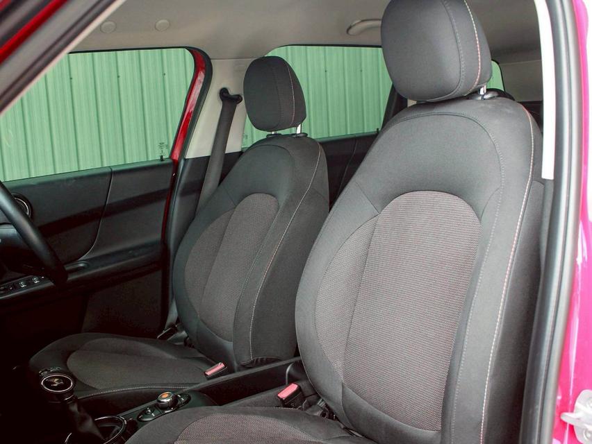MINI COUNTRYMAN COOPER 1.5 AT  รถสวย ใหม่ ราคาดีสุดๆ 12