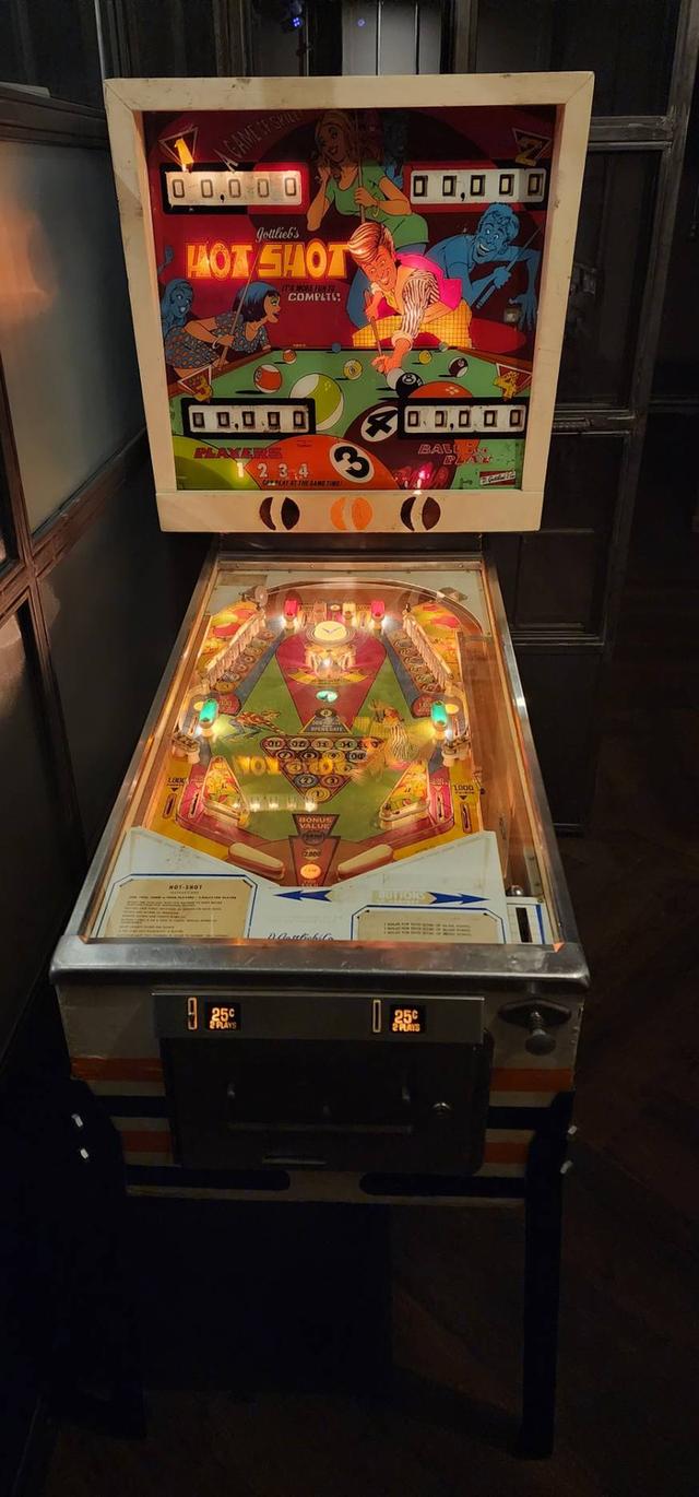 ตู้เกมส์พินบอลคลาสสิค