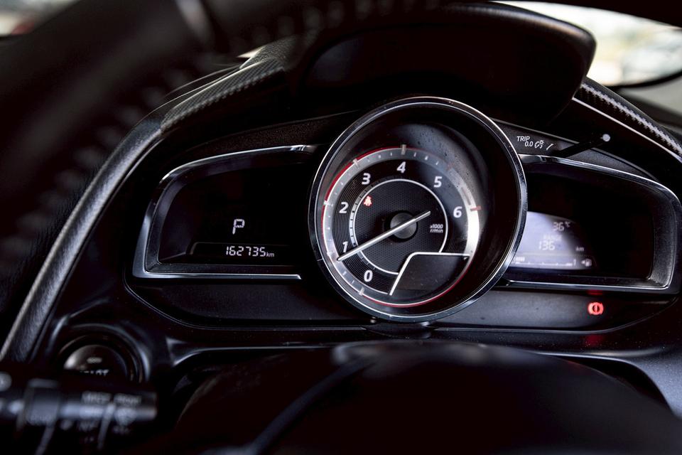 Mazda2 1.5 XD Highplus Sport ดีเซล รุ่นท๊อป ปี 2015 สีแดง รูปที่ 15