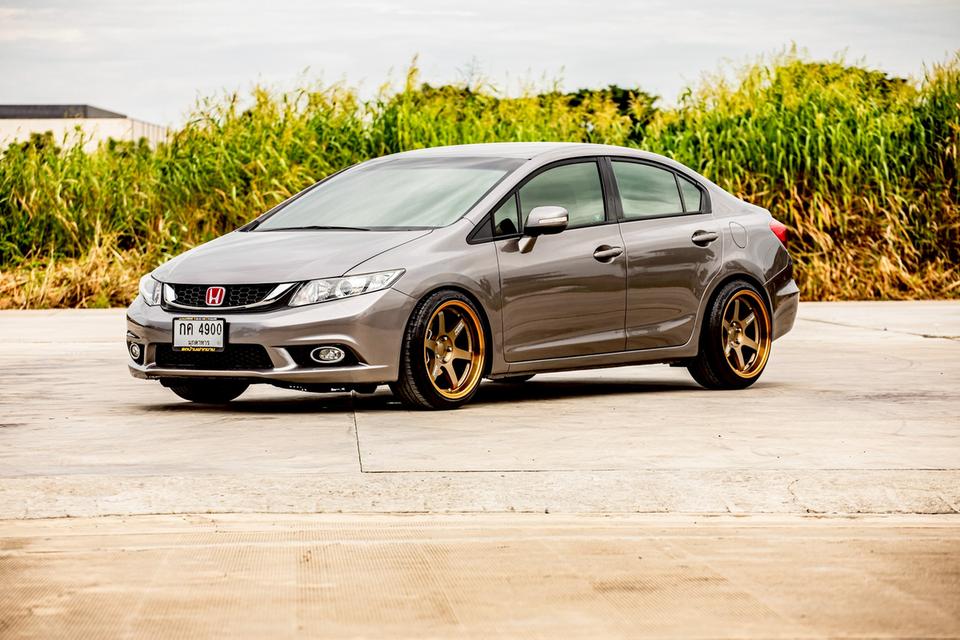 Honda Civic Fb 1.8E เบาะไฟฟ้า สีน้ำตาล ปี 2013  10
