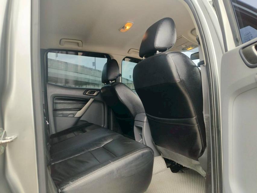 Ford Ranger Hi-Rider Double Cab 2.2 XLT เกียร์ Auto สีเทา รถปี 2017 จด ปี 2018 11