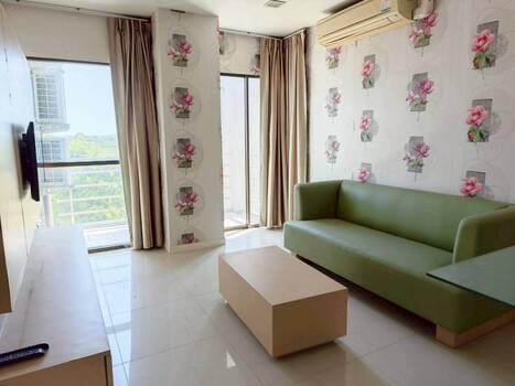 Landmark Residence Condo  16