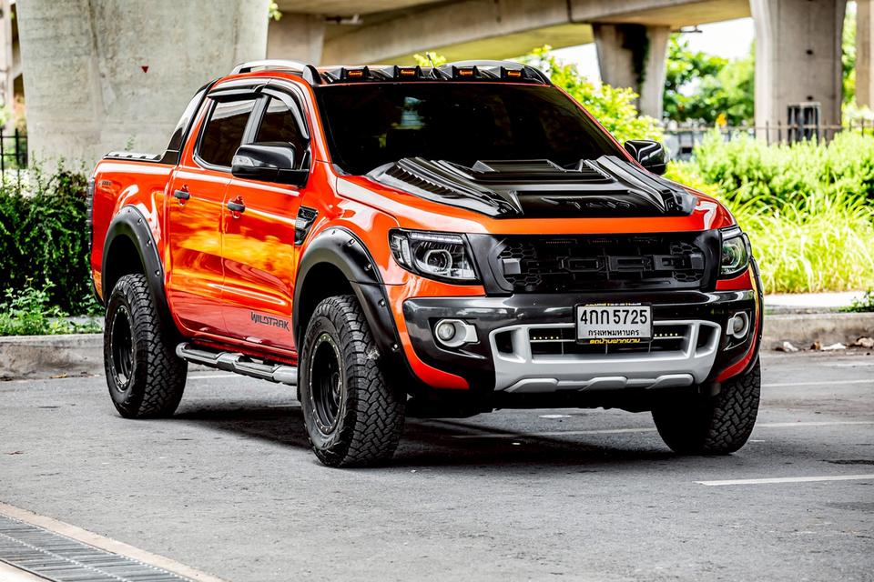 Ford Ranger 2.2 Wildtrak Hi-Lander Double Cab เกียร์ AT ปี 2015 สีส้ม มือเดียวป้ายแดง