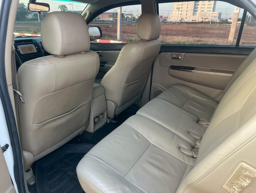 Toyota Fortuner 3.0 4WD TRD Sportivo ปี 2009 สีขาว เกียร์ออโต้ รูปที่ 14