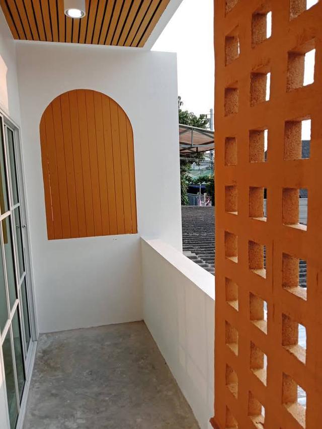 ขายบ้าน 2 ชั้น รีโนเวทใหม่ทั้งหลัง ใจกลางเมือง ถนนเสือป่า ซอย 4 ต.หน้าเมือง ราชบุรี ใกล้โรบินสัน ตลาดศรีเมือง 11