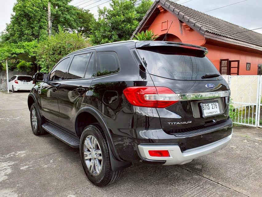 #FORD EVERREST 2.2 TITANIUM 2WD ปี 2017 สีดำ✔️เกียร์ A/T #มีประกันชั้น1  ราคา 499,000 บาท สอบถาม 085 337  55  37 6