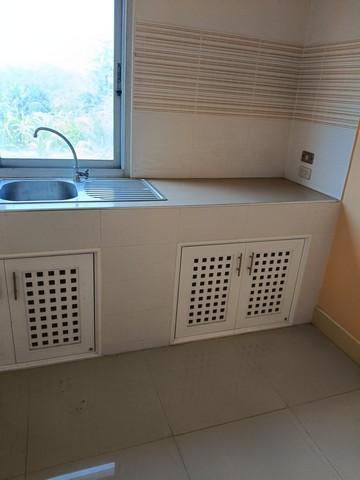 ให้เช่าโกดัง 1,400 ตร.ม. มีออฟฟิศ 3 ชั้น ย่านคลอง 6 ธัญญบุรี รถใหญ่เข้า-ออกสะดวก 7