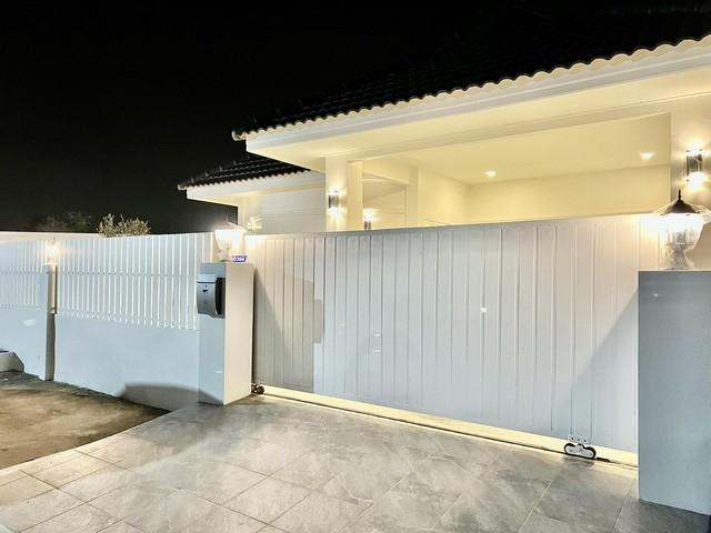 บ้านเดี่ยวชั้นเดียว หลังหัวมุม เนืัอที่ 83 ตรว. 3 ห้องนอน 2 ห้องน้ำ บิ้วอินใหม่ทั้งหลัง 3