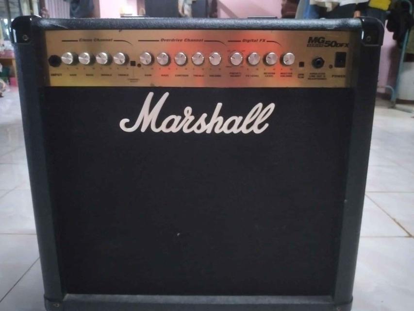 ตู้แอมป์กีตาร์ Marshall MG50DFX สภาพดีเสียงแน่นๆ ดังล้นๆ. ราคาสุดท้ายหมดแล้วหมดเลยครับ.  4