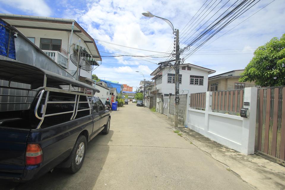 ที่ดินสุขุมวิท117 ซ.ภาณุวงศ์14 แถมบ้านเดี่ยว1ชั้น ทำเลดี ค้าขายได้ 65ตารางวา ปัจจุบันเป็นบ้านเช่า สภาพดีโครงสร้างแข็งแรง ใกล้รถไฟฟ้าปู่เจ้า 11