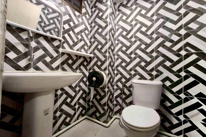 ขาย/เช่า อาคารพาณิชย์ เนื้อที่ 15 ตร.ว. หมู่บ้านขวัญทิพย์ (ซอย 1) (ซอยเพชรเกษม 69), ใกล้เทวาลัยท้าวมหาพรหม ถนนเพชรเกษม แขวงหนองค้างพลู เขตหนองแขม 15