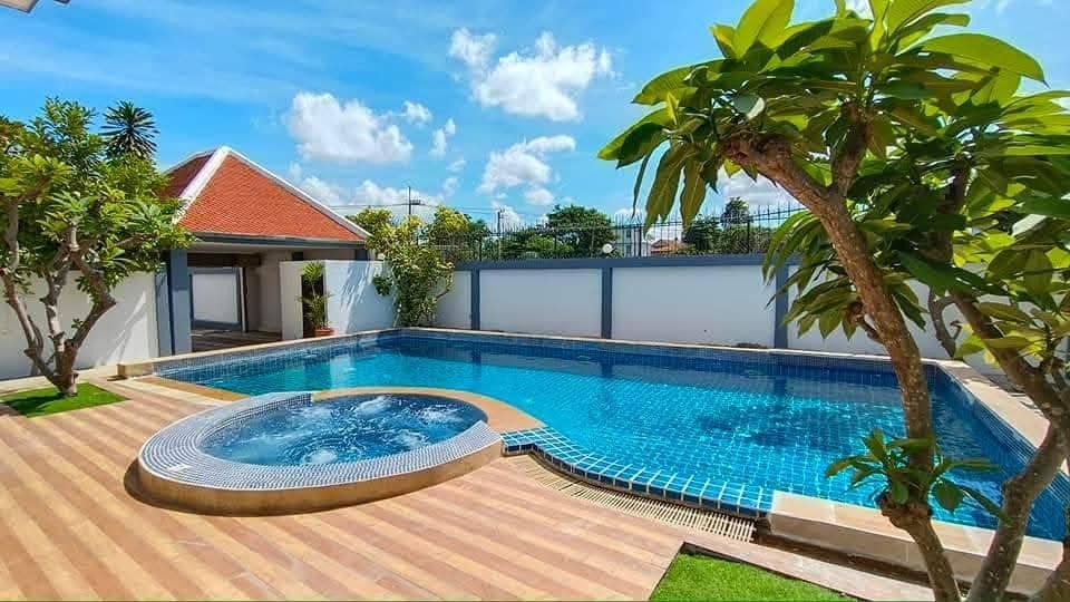 For rent pool villa Jomtien beach 70,000/month 19