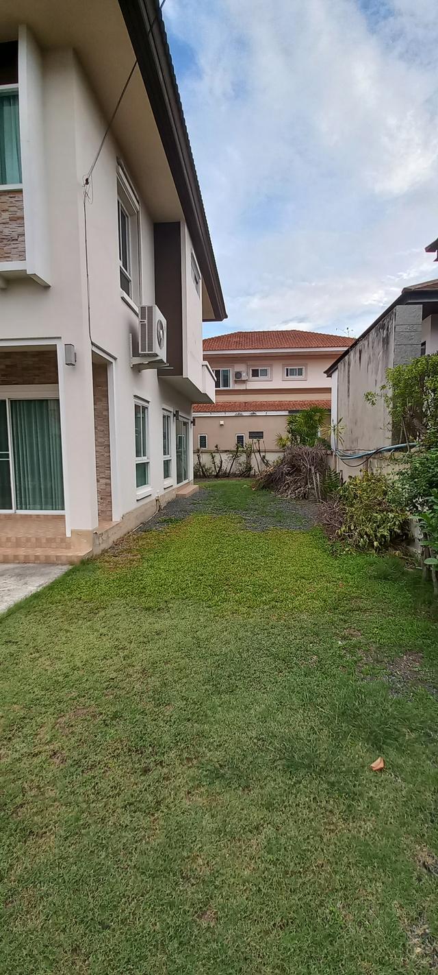 บ้านเดี่ยวแปลงใหญ่ ในโครงการจัดสรรใกล้วงแหวนรอบ 2 สันกำแพงสายใหม่ 7