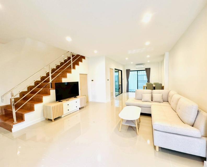 🏡 ทาวน์โฮมโมเดิร์น 2 ชั้น [3 นอน 3 น้ำ] ประตูรีโมท ใกล้นานาชาติ Unity Concord & สนามบิน Modern 2-Storey Townhome for Rent [3 Beds 3 Baths] 3