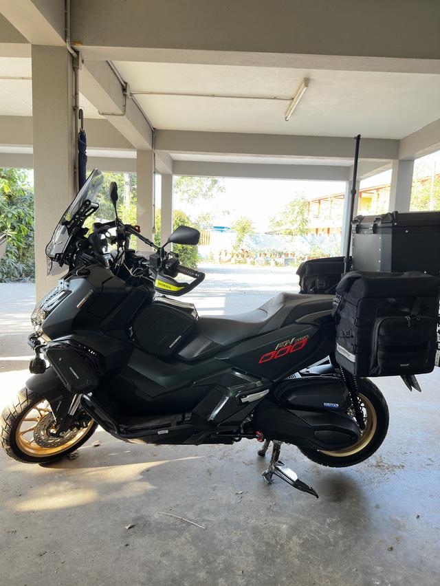 ขายดาวน์ หรือตัดสด Honda ADV350