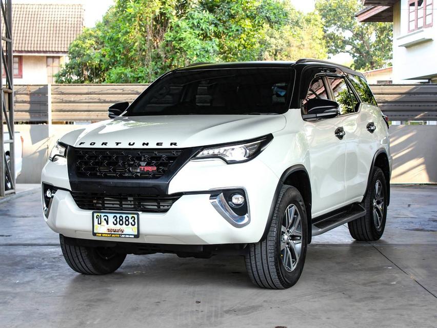 ขาย Toyota Fortuner 2.4V ปี20