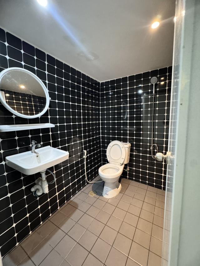 ให้เช่าคอนโดมิเนียมดิ อินสไปร์ เพลส เอแบค พระราม 9 (รามคำแหง) ชั้น 19 ตกแต่งใหม่ เฟอร์นิเจอร์ครบพร้อมอยู่ (N.2018) 5