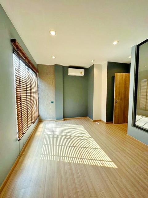 รร.นานาชาติดีบีเอส 3.1 กม.ราชพฤกษ์ ชัยพฤกษ์ ทำเลทองทาวน์โฮมสุดหรู 3.5 ชั้นพร้อมแอร์ทั้งหลัง 3 นอน 3 น้ำ แยก-สาลีโข ราชพฤ 7