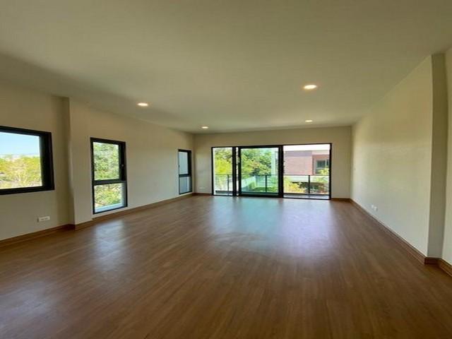 PB5882ขายบ้าน 2 ชั้น หมู่บ้านเดอะ ซิตี้ สุขุมวิท–อ่อนนุช บ้านเดี่ยวแปลงมุม ดีไซน์ทันสมัย ใกล้รถไฟฟ้า  6