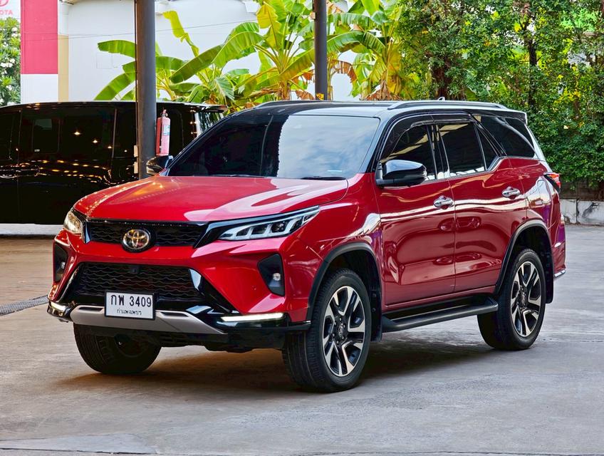 TOYOTA FORTUNER.  2.8  LEGENDER 4WD Y 2022