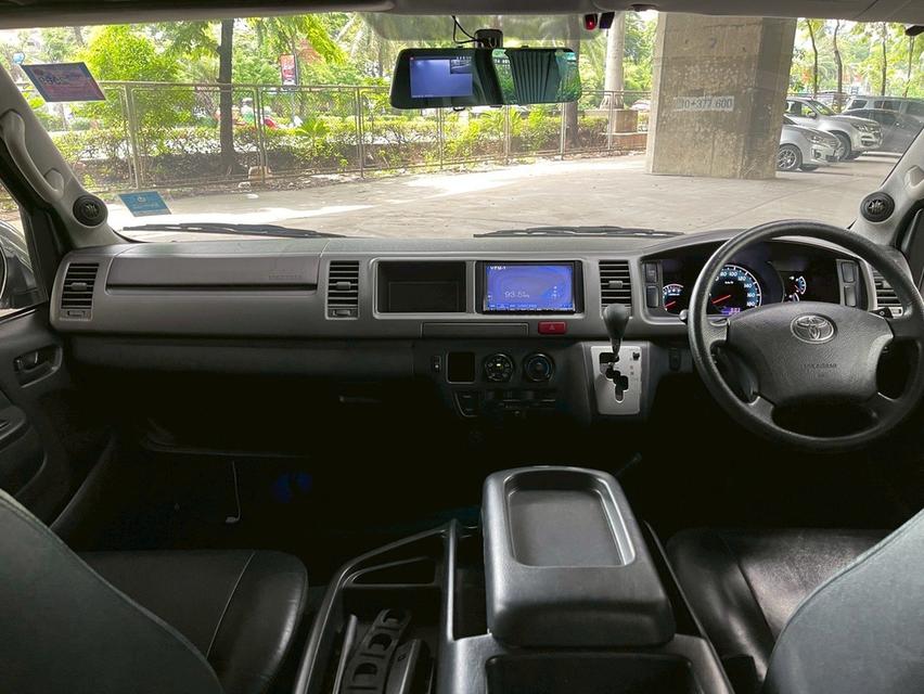 รหัสรถ WMT6239 Toyota Ventury 2.7V AT ปี 2012