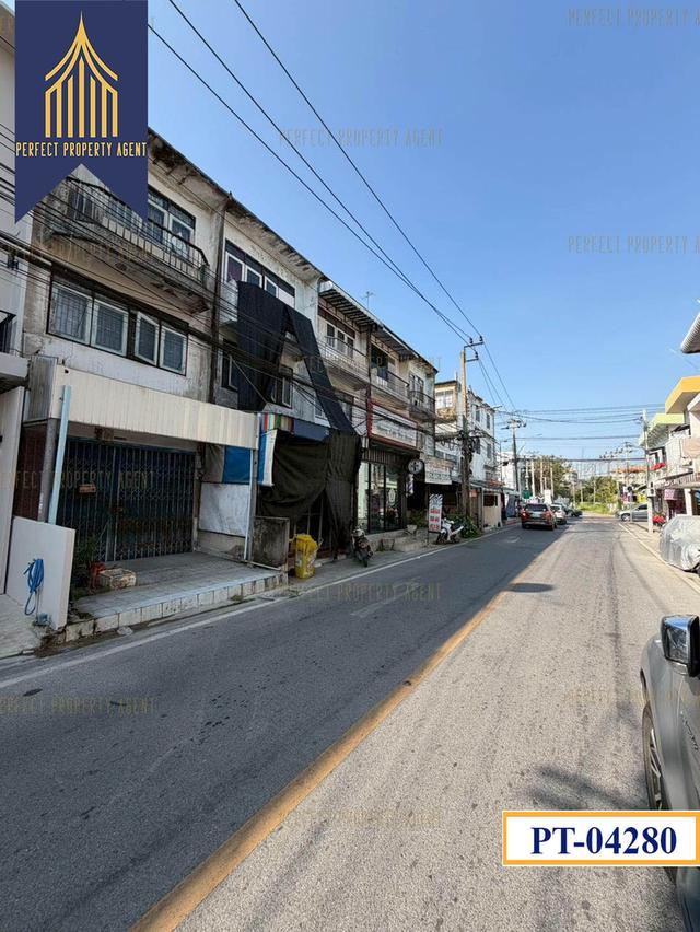 ขาย ตึกแถวริมถนน นนทบุรี ตรงข้ามกองสลาก สนามบินน้ำ ทำเลดี ค้าขายได้ 2