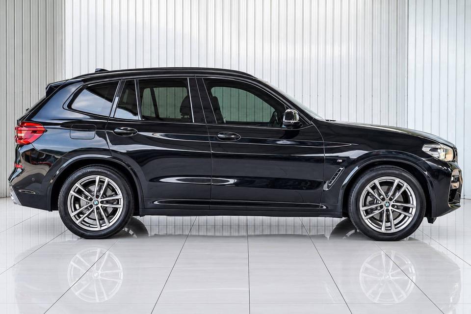 BMW X3, 2.0 xDrive20d M Sport ปี 2021 สีดำ โฉม G01 ปี17-25 รูปย่อยที่ 4