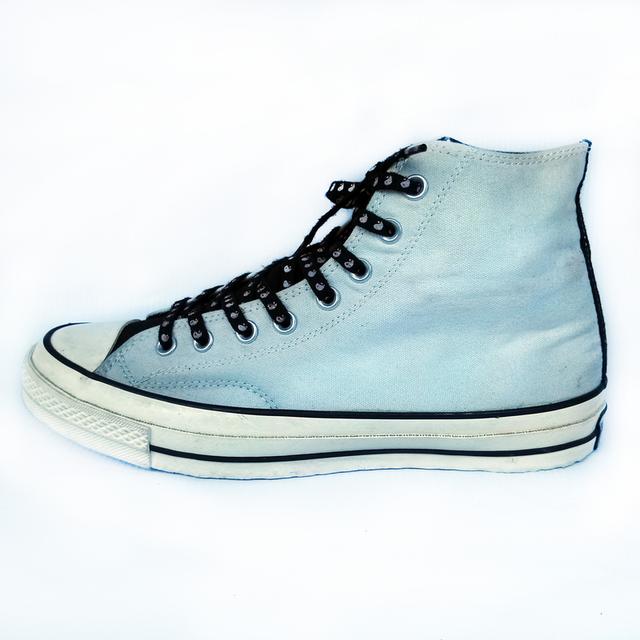 CONVERSE ผ้าใบหุ้มข้อมือสอง สีขาว-ดำ หยินหยาง สภาพเหมือนใหม่ จัดส่งฟรี!!!เก็บปลายทาง