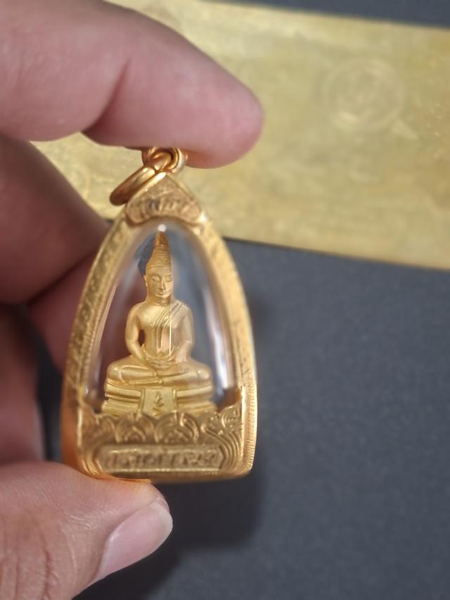 พระเครื่อง หลวงพ่อโสธร กรมตำรวจ 80 ปี พร้อมบัตรการ์ดแข็ง รูปย่อยที่ 4