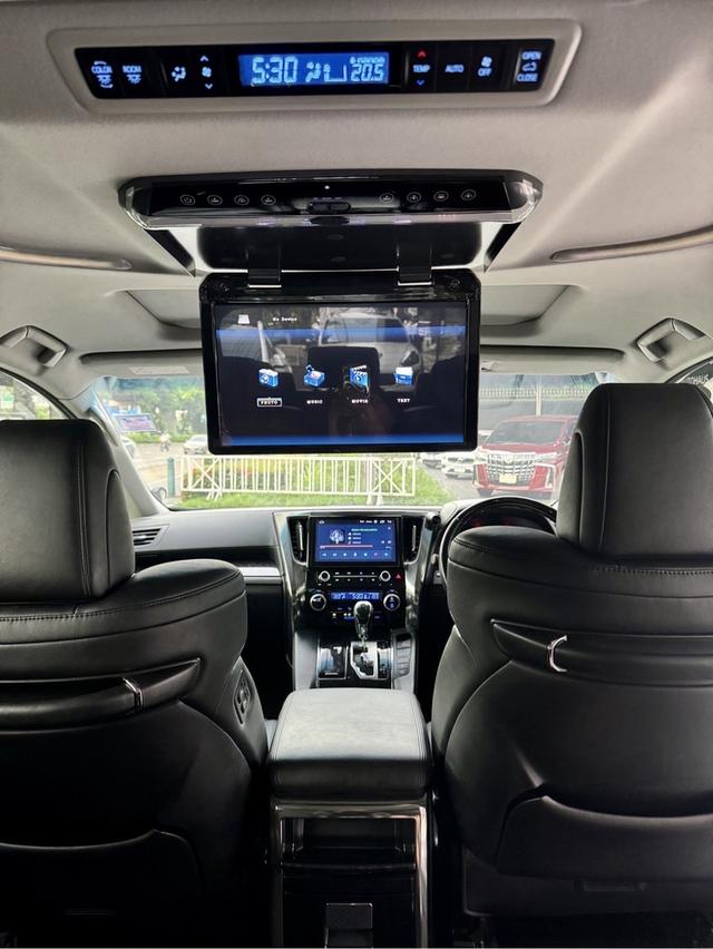 Toyota Alphard 2.5 SC Package 3