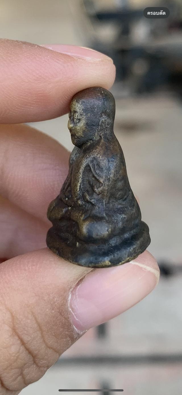 รูปหล่อหลวงพ่อเงิน ไม่รู้พิมพ์ 4