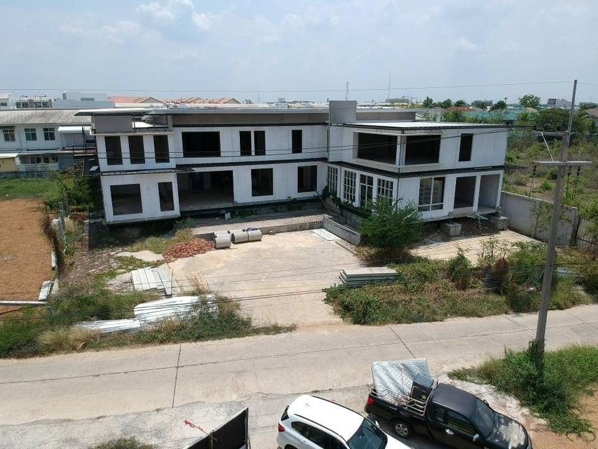 ขายที่ดิน พร้อมสิ่งปลูกสร้าง อาคาร 3 ชั้น ถนนโรจนะ พระนครศรีอยุธยา BRE25586 2
