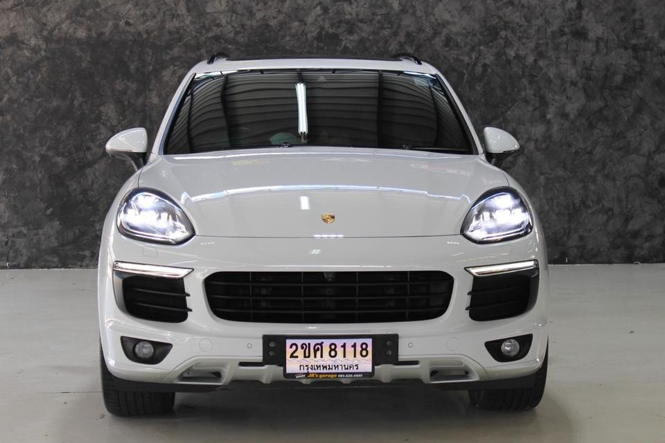 รหัสรถ JRS8118 เข้าใหม่กับ Porsche Cayenne SE Hybrid 2016