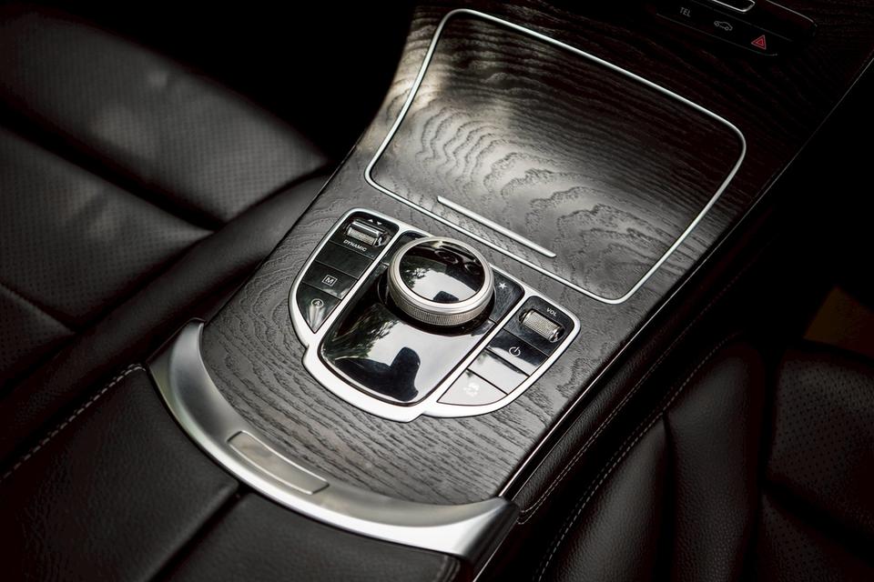 รหัสรถ CBL4623 Mercedes-Benz GLC250d 2.1 AMG 4MATIC W253 AT 2016 16