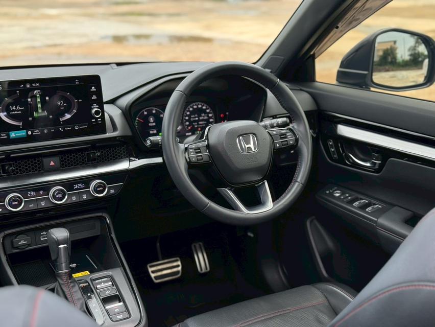 Honda CR-V e:HEV RS 4WD ปี 2024 ไมล์ 5x,xxx km 13