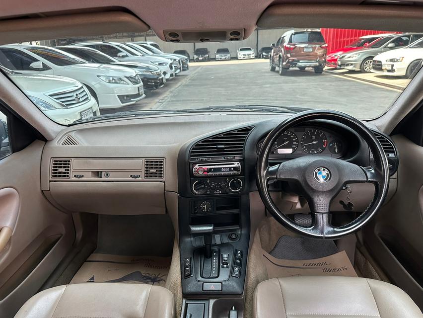 1993 BMW 318iA E36 4