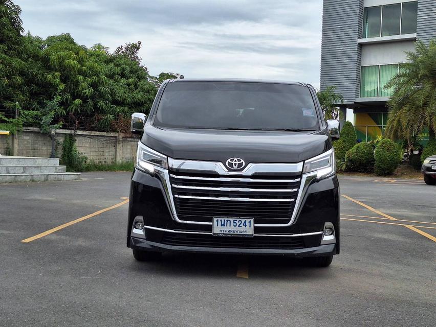 ฃToyota Majesty 2.8 Standard 6AT ปี 2020 