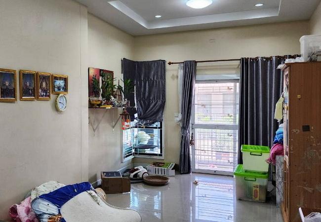 ขายบ้านเดี่ยว หมู่บ้านเอพลัส การ์เด้นโฮม เนื้อที่ 54 ตร.ว. 1 ชั้น 3 นอน 2 น้ำ 5