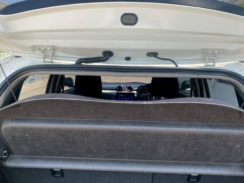 รถยนต์ Suzuki Swift ปี 2020 รูปที่ 7